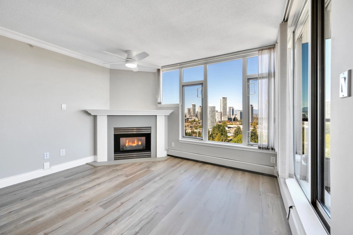 Living Room Photo of 1702 13880 101st Avenue, Surrey, BC