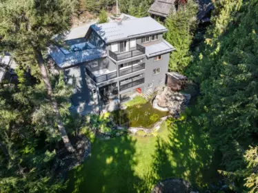 9548 Emerald Drive, Whistler, BC, Whistler — Single Family Residence for sale