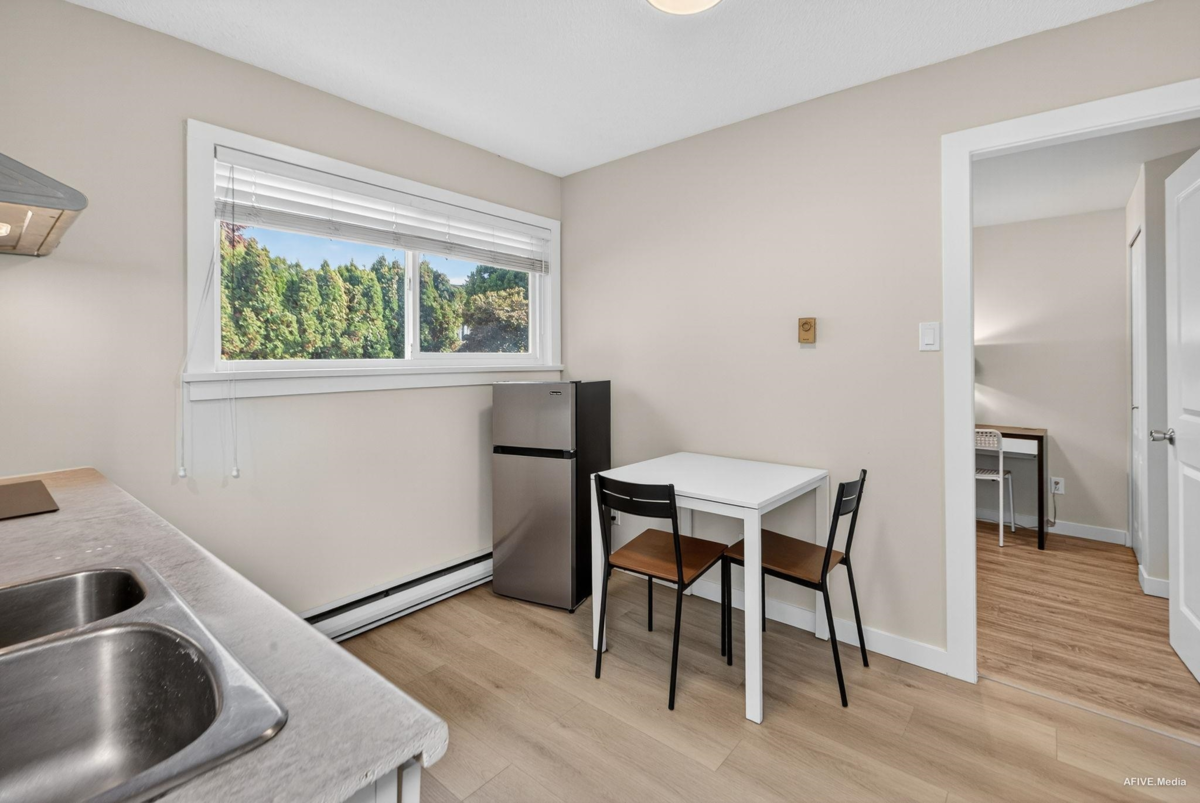 Front Yard Photo of 9500 Parksville Drive, Richmond, BC