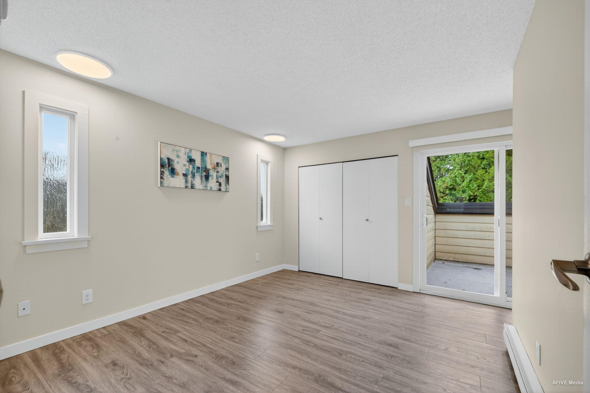 Mudroom Photo of 9500 Parksville Drive, Richmond, BC