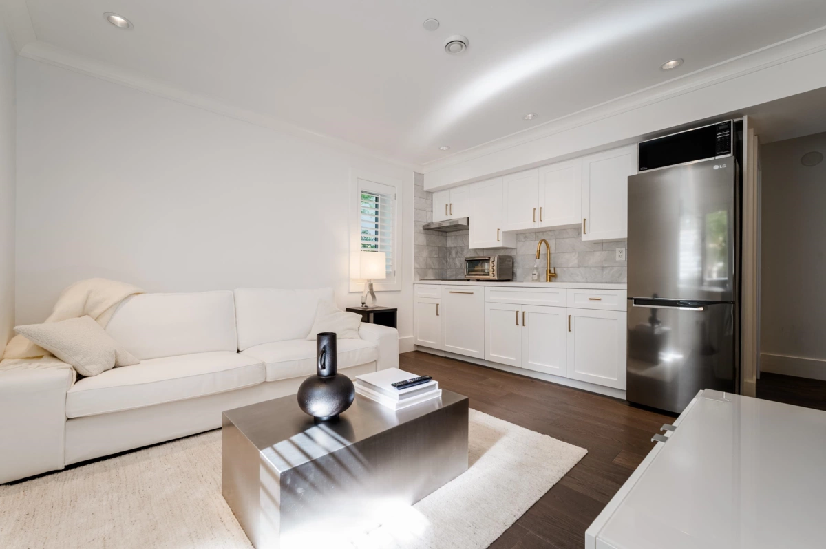 Backyard Photo of 2040 W 58th Avenue, Vancouver, BC