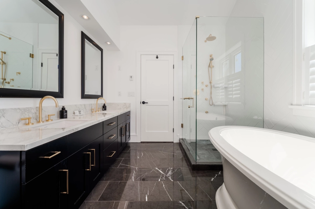 Basement Recreation Room Photo of 2040 W 58th Avenue, Vancouver, BC