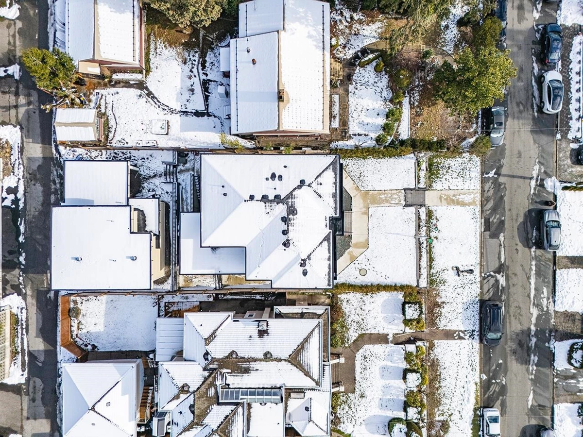 Outdoor Kitchen Photo of 4527 Clinton Street, Burnaby, BC