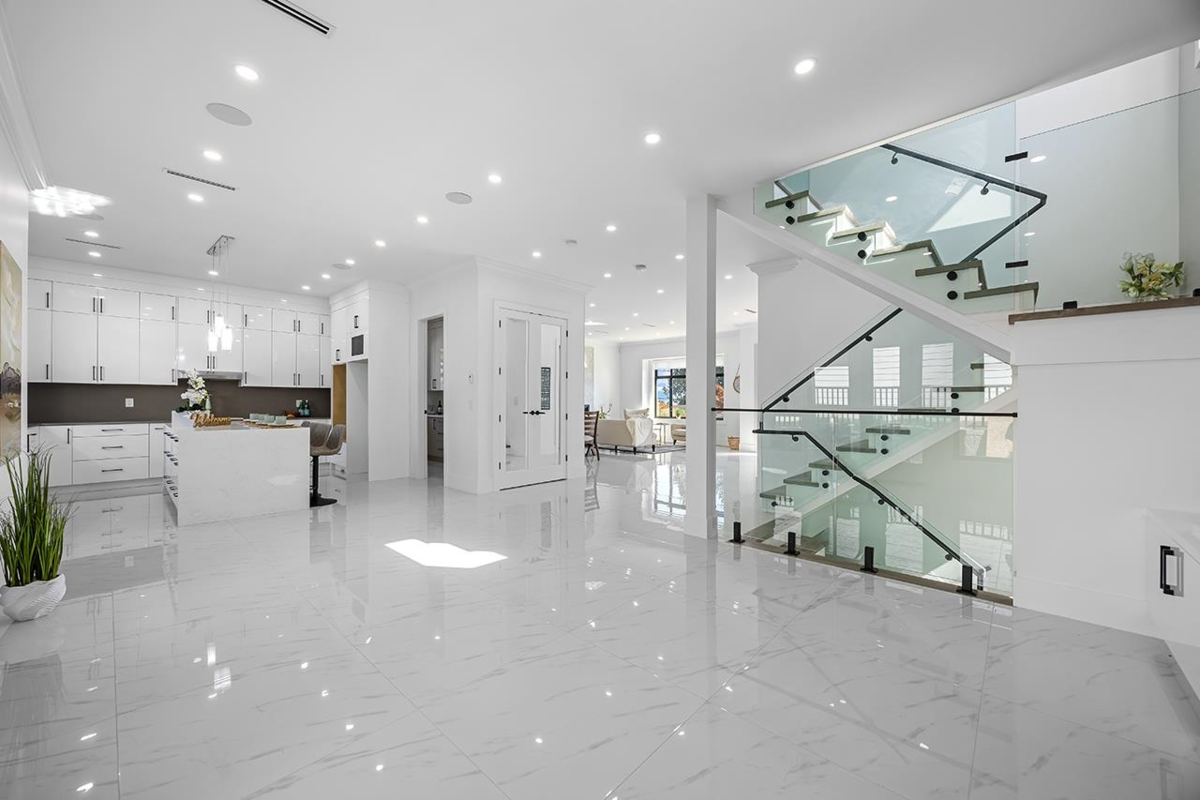 Primary Bathroom Photo of 4527 Clinton Street, Burnaby, BC