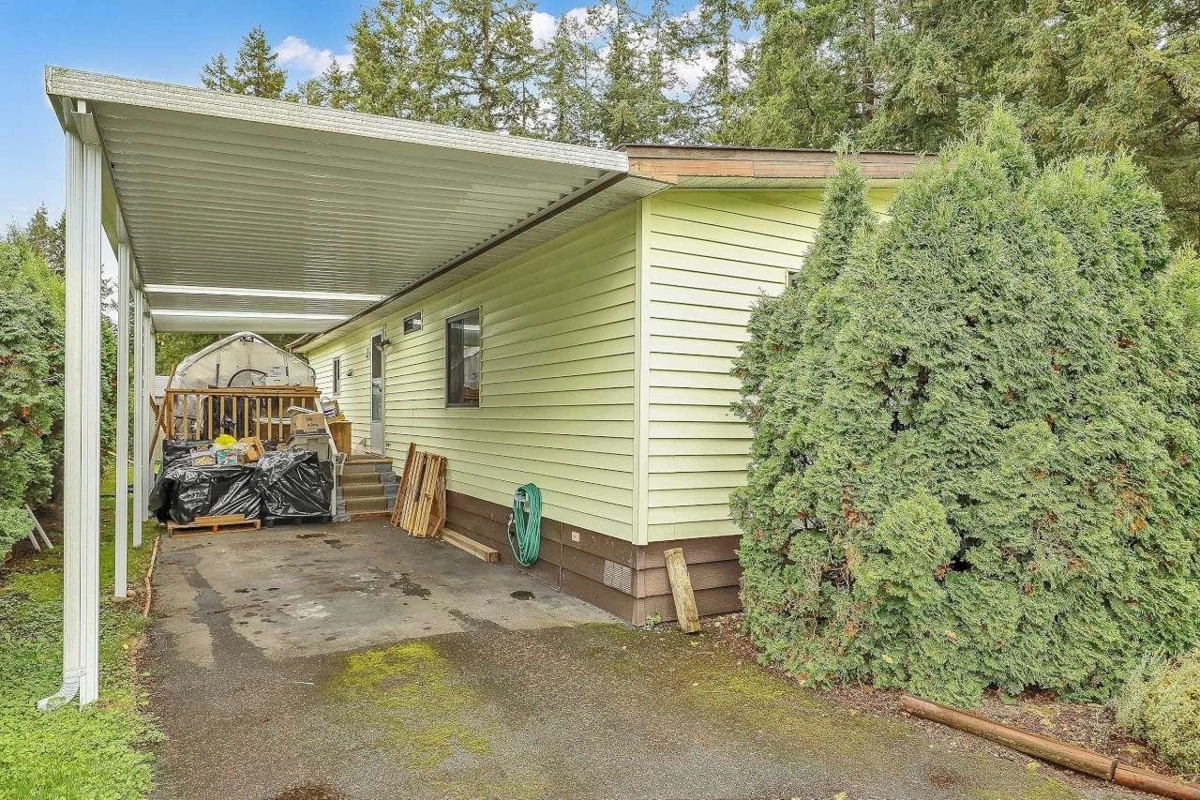 Aerial View of 226 20071 24 Avenue, Langley, BC