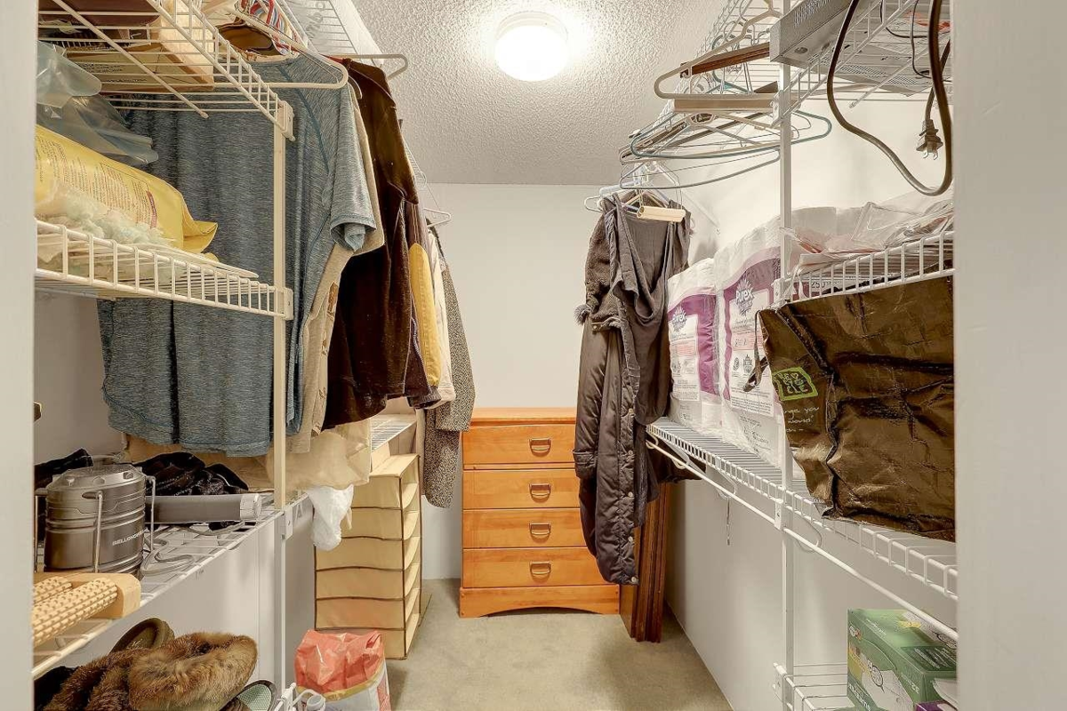 Laundry Room Photo of 226 20071 24 Avenue, Langley, BC