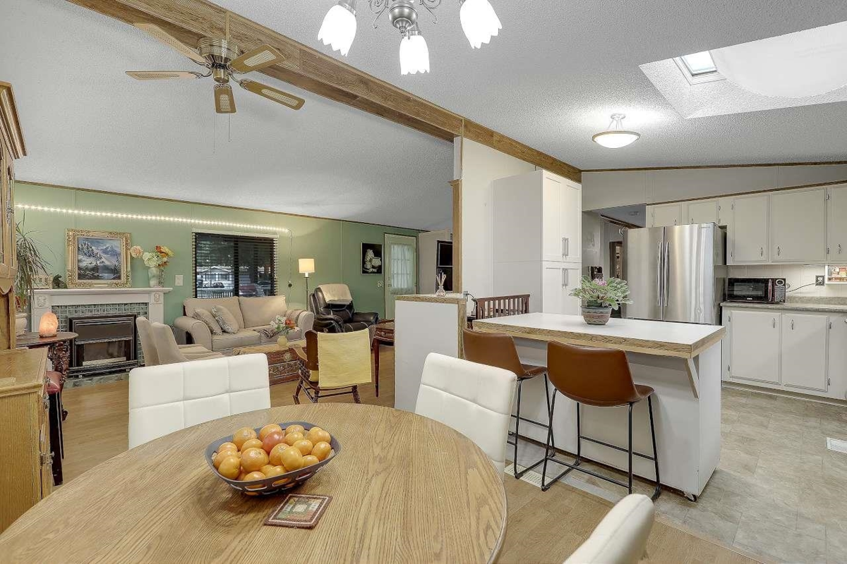 Primary Bedroom Photo of 226 20071 24 Avenue, Langley, BC