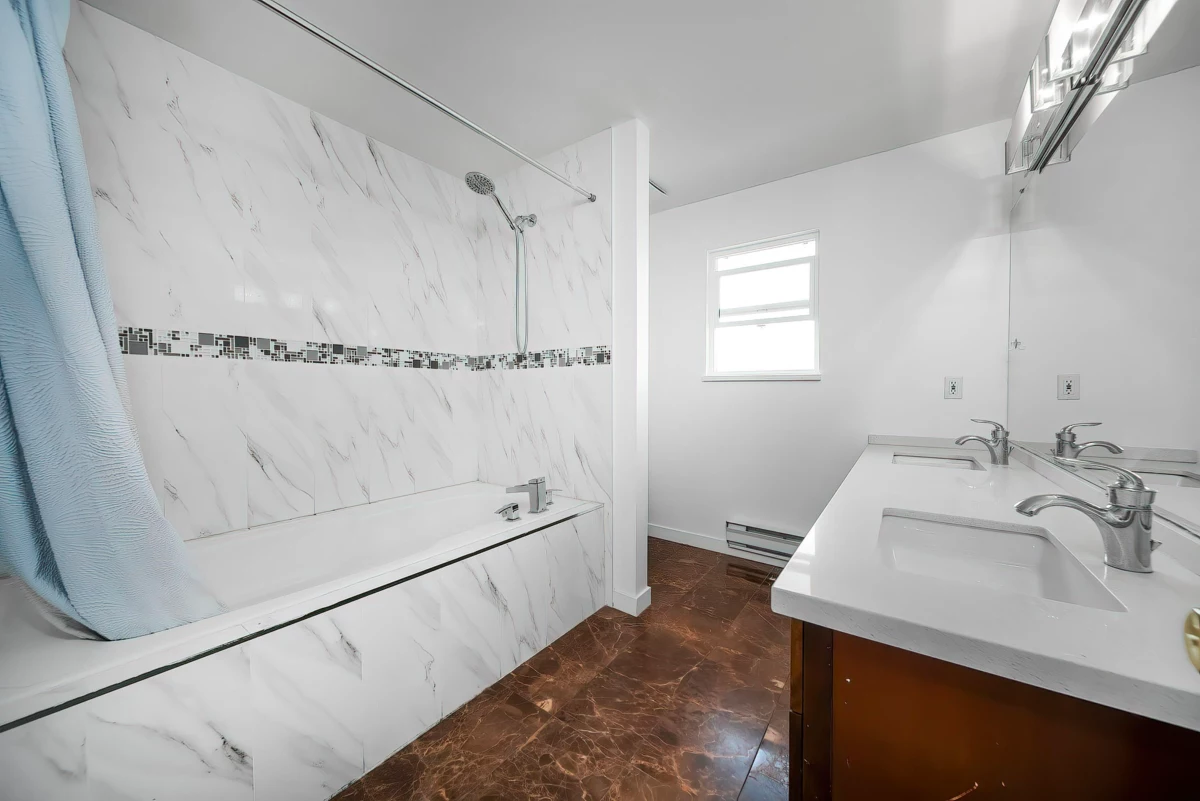 Laundry Room Photo of 2011 Paulus Crescent, Burnaby, BC