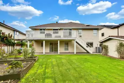8896 140b Street, Surrey, BC, Surrey — Single Family Residence for sale