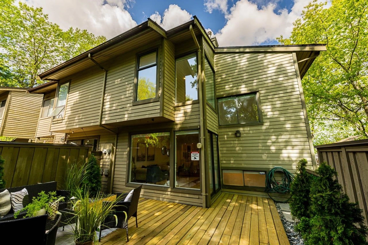Guest Bathroom Photo of 5853 Mayview Circle, Burnaby, BC