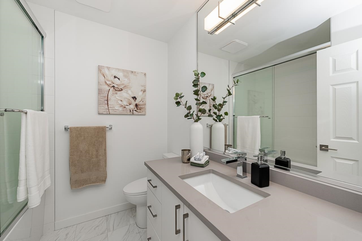 Mudroom Photo of 5853 Mayview Circle, Burnaby, BC