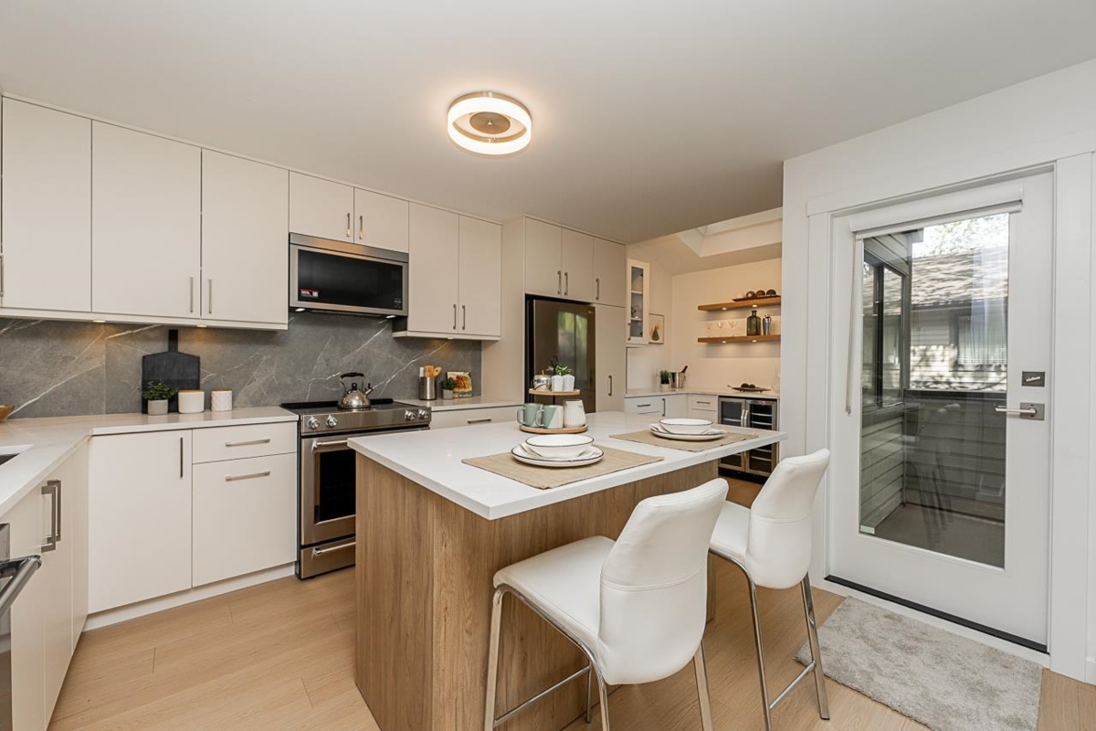 Pantry Photo of 5853 Mayview Circle, Burnaby, BC