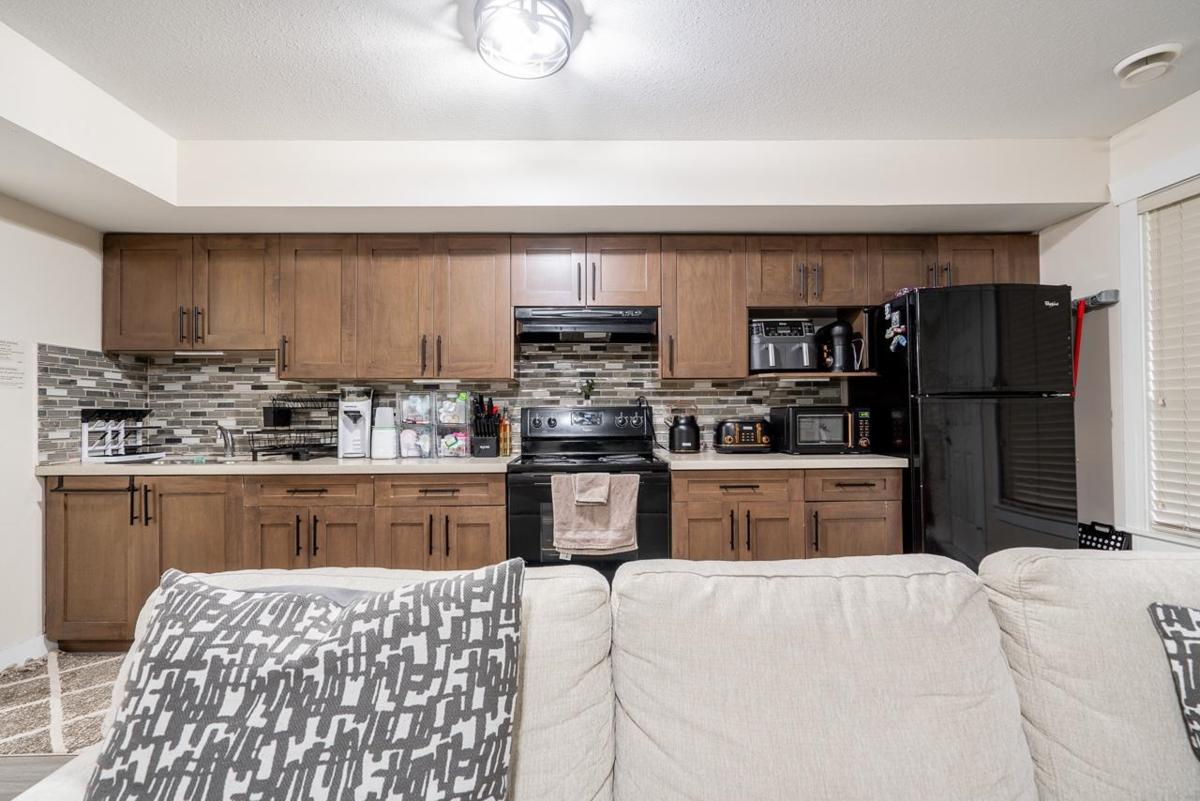 Basement Recreation Room Photo of 6727 184 Street, Surrey, BC