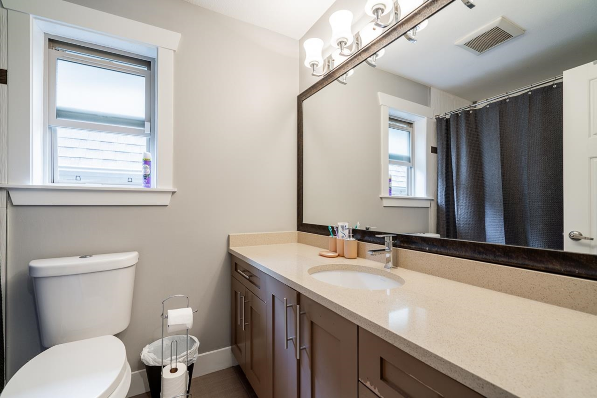 Bedroom 3 Photo of 6727 184 Street, Surrey, BC