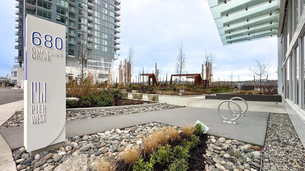 Exterior Rear Photo of 5004 680 Quayside Drive, New Westminster, BC