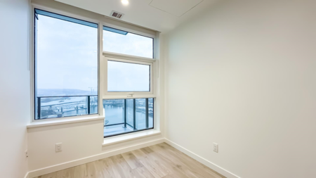 Powder Room Photo of 5004 680 Quayside Drive, New Westminster, BC