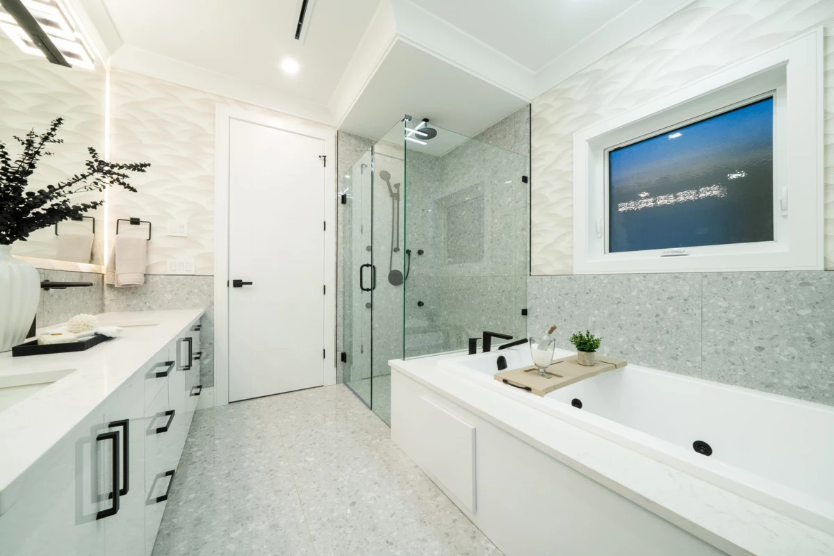 Garage Interior Photo of 2096 Bowler Drive, Surrey, BC