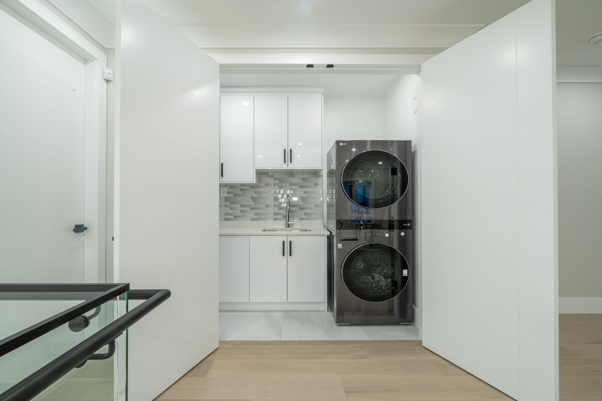 Hot Tub / Spa Photo of 2096 Bowler Drive, Surrey, BC