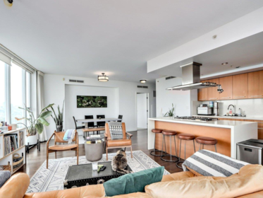 Breakfast Nook Photo of 2701 8 Smithe Mews, Vancouver, BC