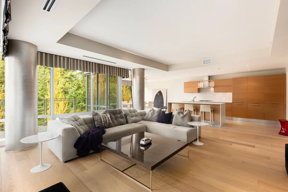 Breakfast Nook Photo of 403 5838 Berton Avenue, Vancouver, BC