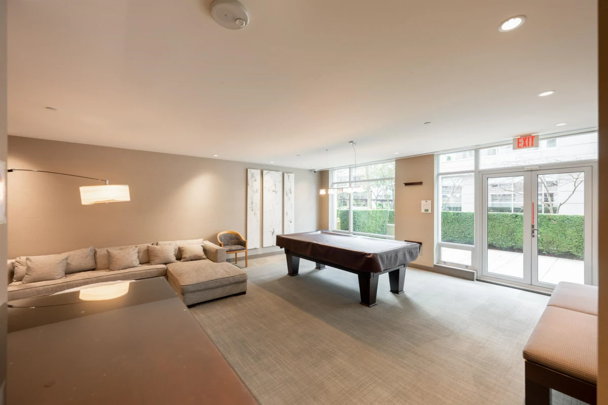 Front Yard Photo of 403 5838 Berton Avenue, Vancouver, BC