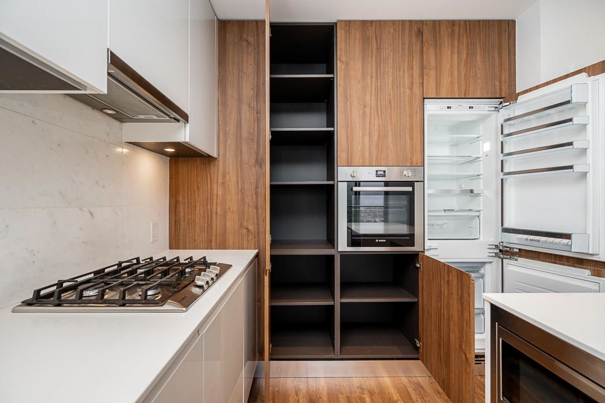 Kitchen Island Photo of 3210 4650 Brentwood Boulevard, Burnaby, BC