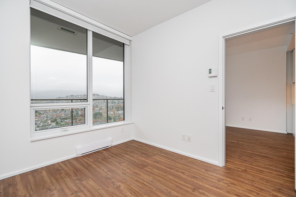 Walk-In Closet Photo of 3210 4650 Brentwood Boulevard, Burnaby, BC