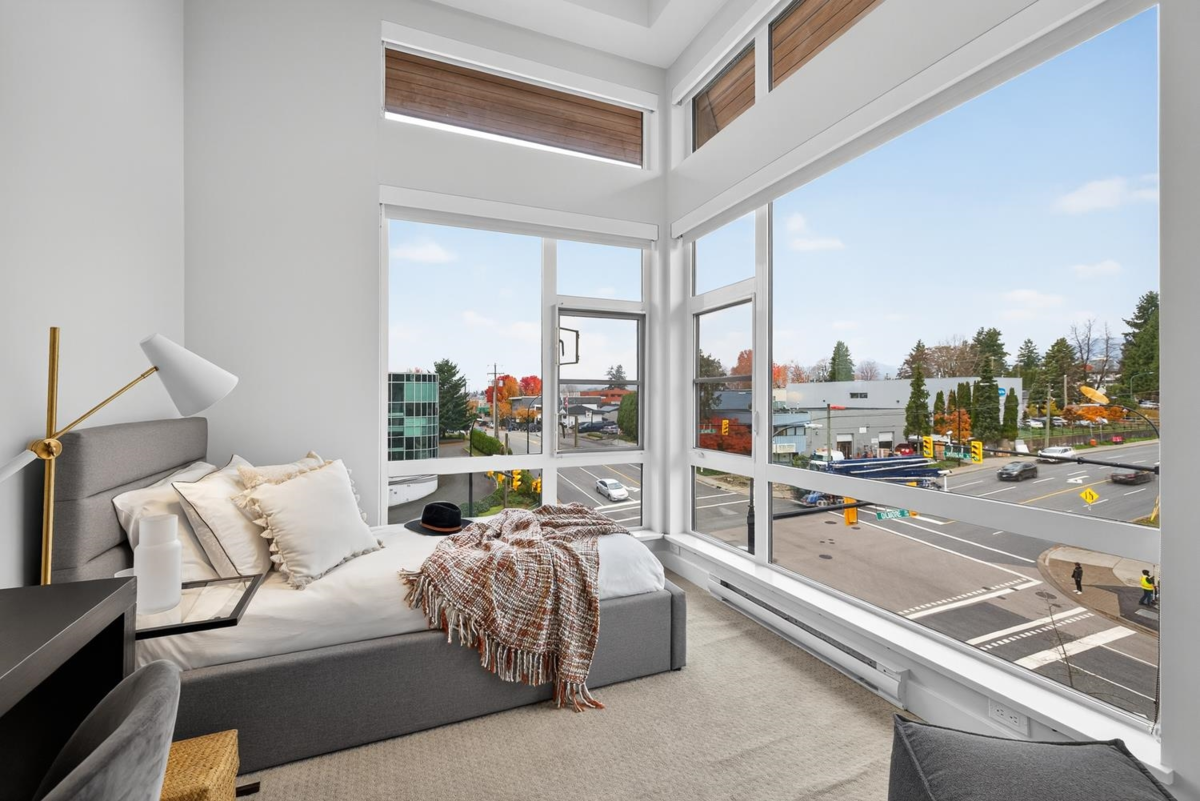 Entry Foyer Photo of 408 1728 Gilmore Avenue, Burnaby, BC