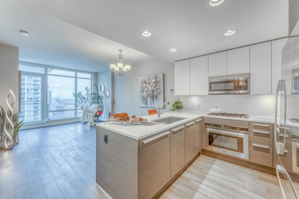 3505 2008 Rosser Avenue, Burnaby, BC, Burnaby — Apartment/Condo for sale