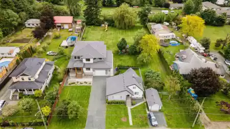 4464 Community Street, Yarrow, BC, Yarrow — 10 bed single family residence for sale