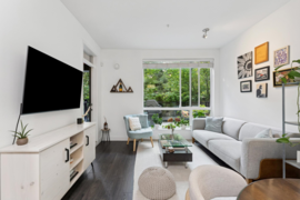 123 723 W 3rd Street, North Vancouver, BC