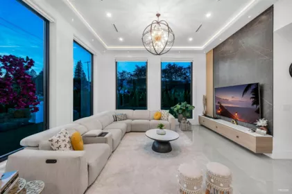 Family Room Photo of 1390 Sutherland Avenue, North Vancouver, BC