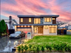 6708 Winch Street, Burnaby, BC