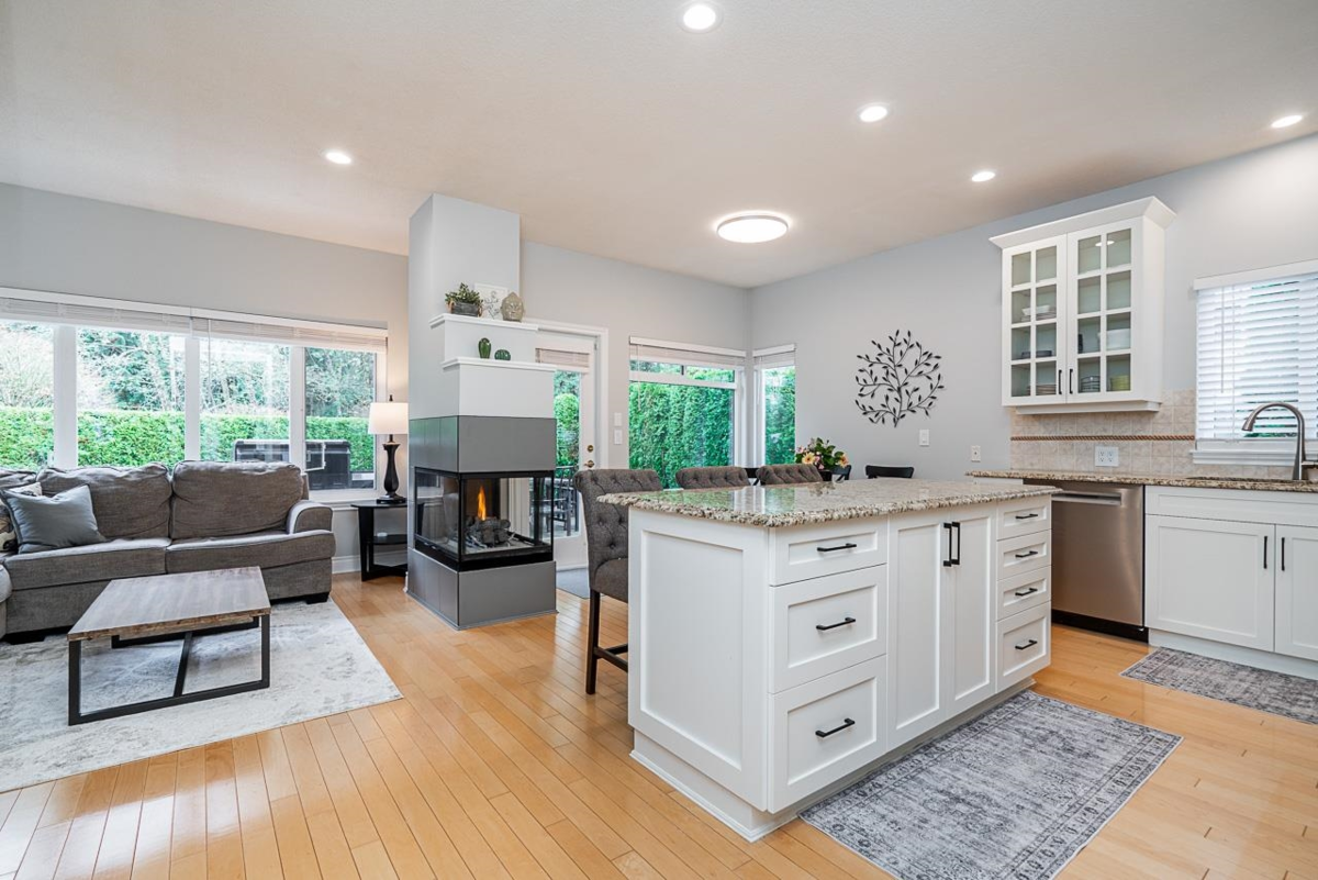Bedroom 2 Photo of 33 3355 Morgan Creek Way, Surrey, BC