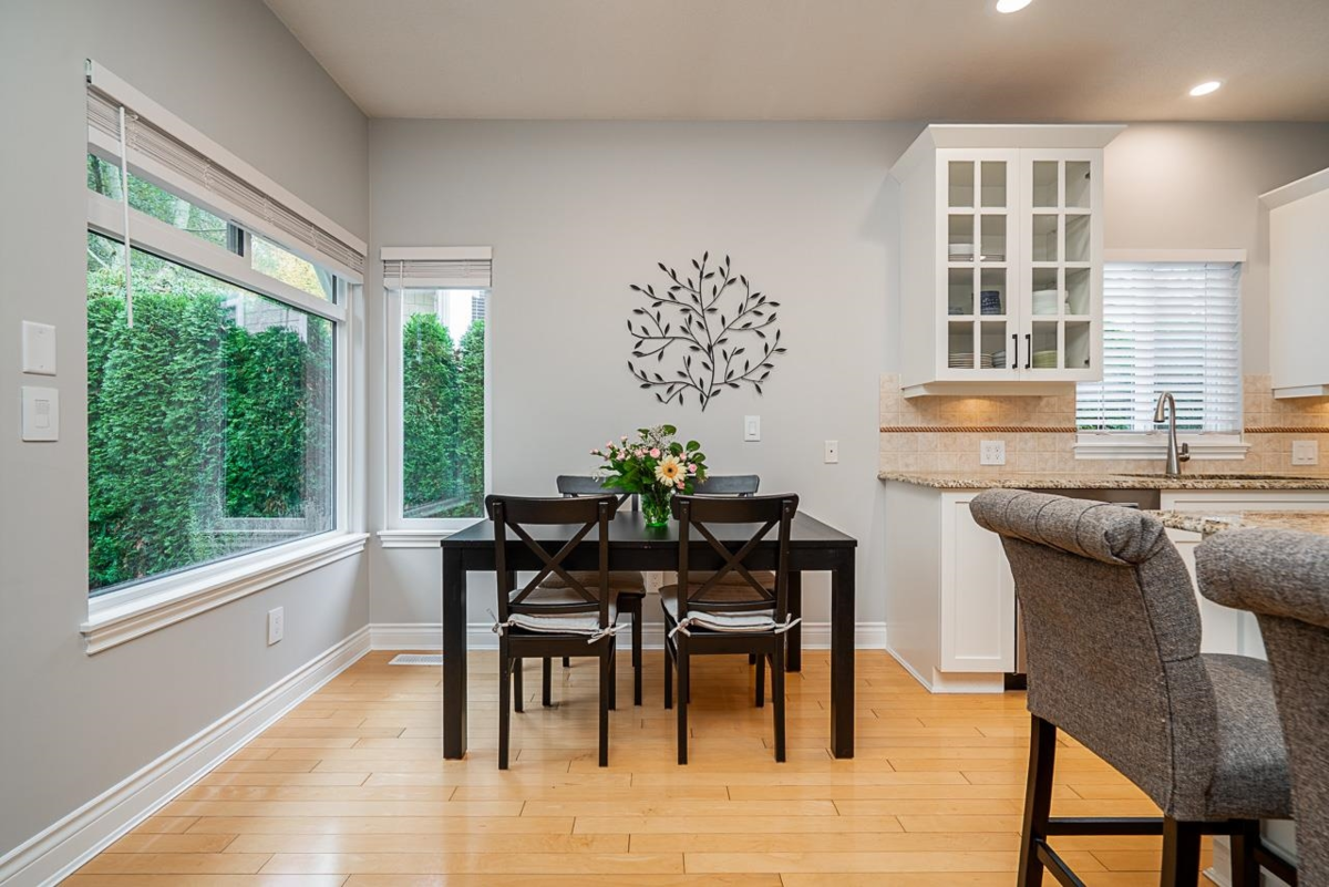 Powder Room Photo of 33 3355 Morgan Creek Way, Surrey, BC