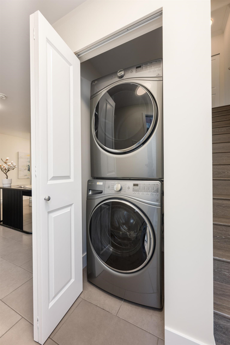 Powder Room Photo of 1 8380 General Currie Road, Richmond, BC