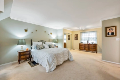 Powder Room Photo of 5904 188 Street, Surrey, BC