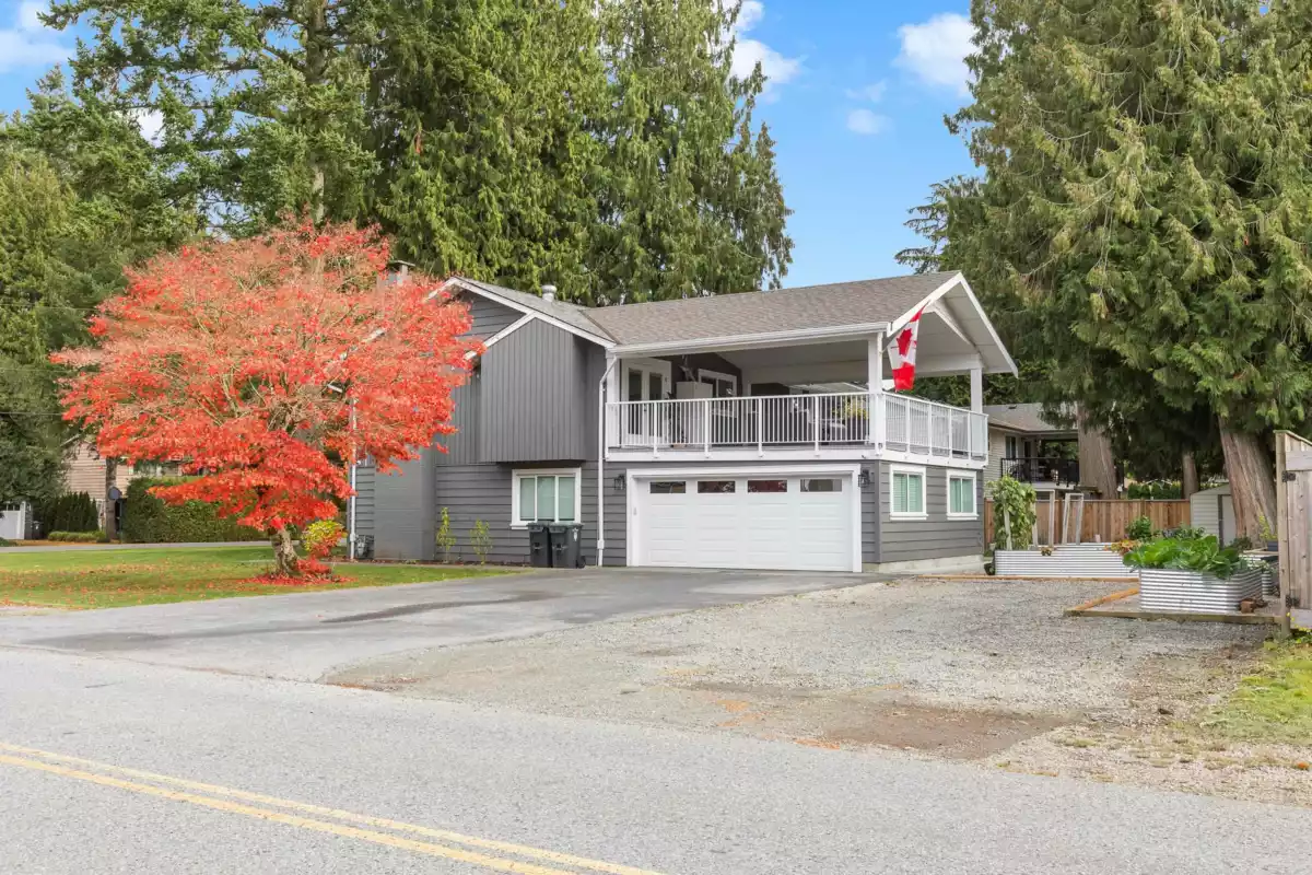 Pantry Photo of 20060 43a Avenue, Langley, BC