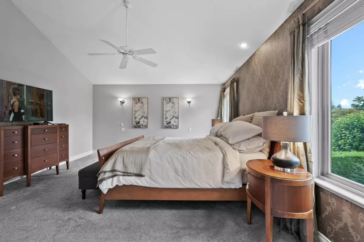 Office / Den Photo of 15639 37a Avenue, Surrey, BC