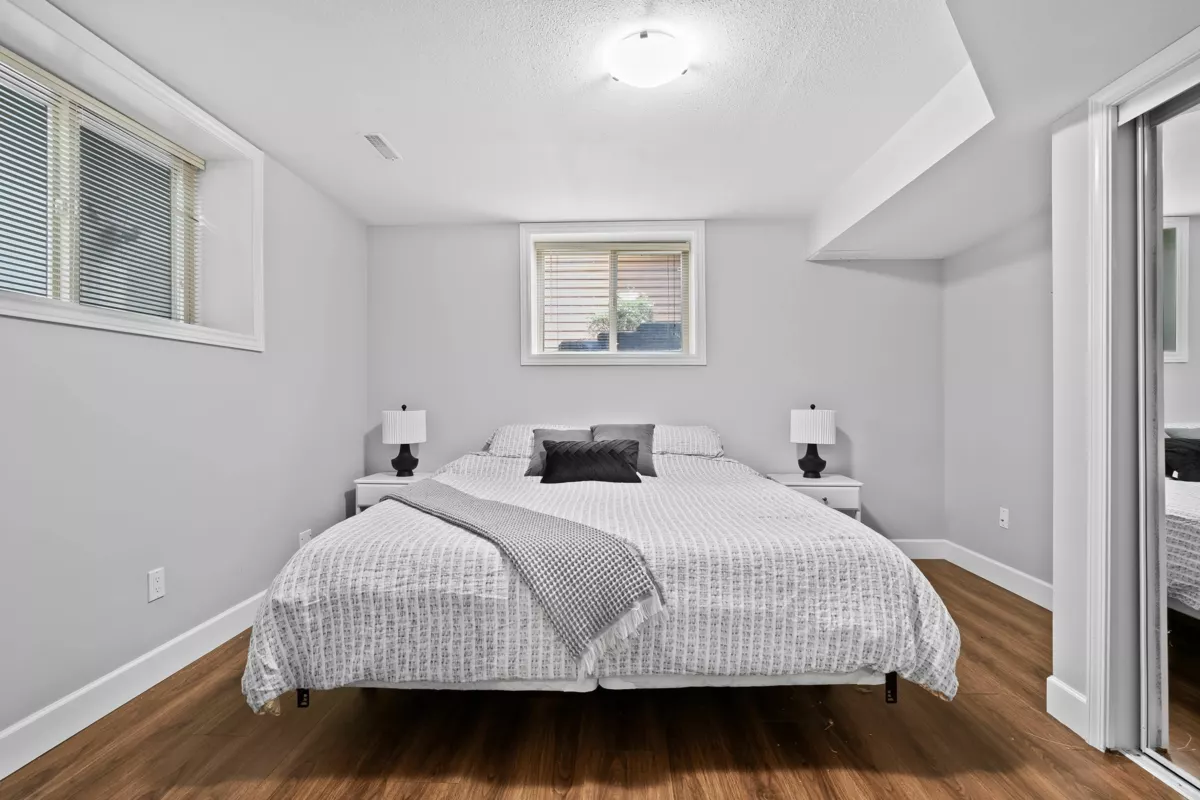 Outdoor Deck Photo of 15639 37a Avenue, Surrey, BC