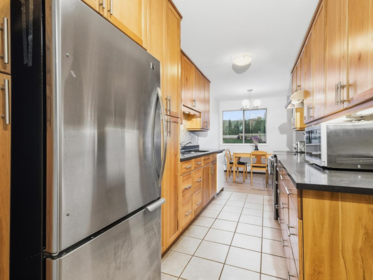 312 3901 Carrigan Court, Burnaby, BC, Burnaby — Apartment/Condo for sale