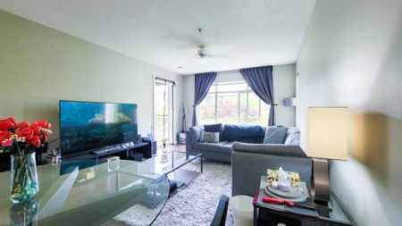217 9299 Tomicki Avenue, Richmond, BC, Richmond — Apartment/Condo for sale