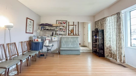 Mudroom Photo of 9660 Francis Road, Richmond, BC