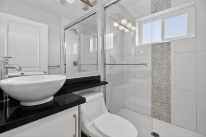 Office / Den Photo of 2430 E 41 Avenue, Vancouver, BC