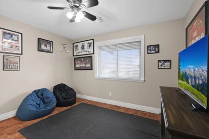 Garage Interior Photo of 32444 Mitchell Avenue, Mission, BC