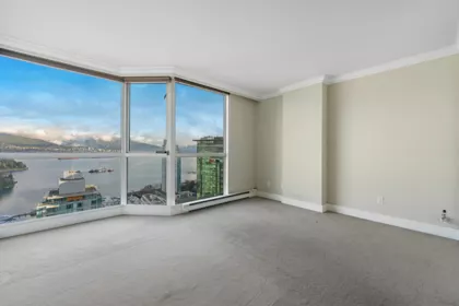 Entry Foyer Photo of 2303 1415 W Georgia Street, Vancouver, BC