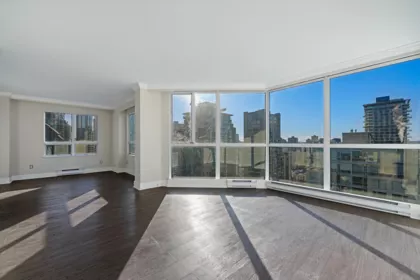 Powder Room Photo of 2303 1415 W Georgia Street, Vancouver, BC