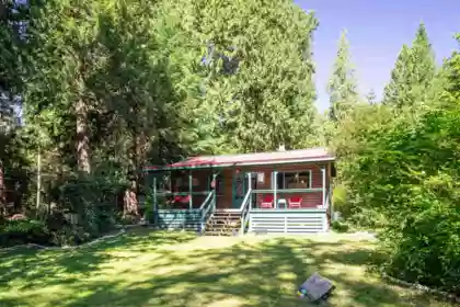 138 Esplanade Road, Keats Island, BC, Keats Island — Single Family Residence for sale