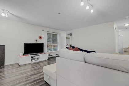 64 2727 E Kent Avenue North, Vancouver, BC, Vancouver — Townhouse for sale