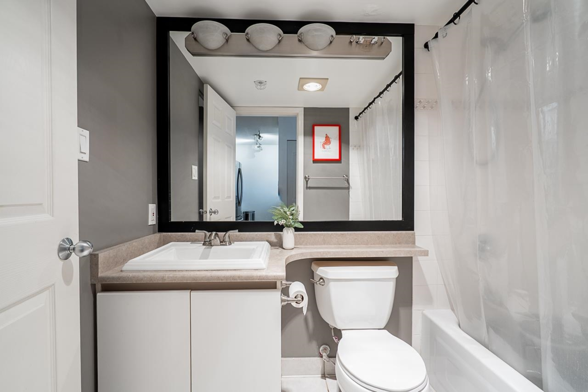 Loft / Bonus Room Photo of 707 720 Carnarvon Street, New Westminster, BC